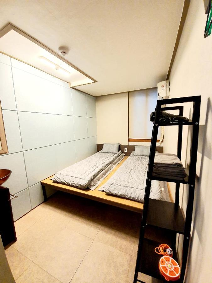 סיאול Twin Panda Guesthouse מראה חיצוני תמונה
